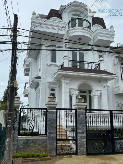 Bán biệt thự hoàn công  A4 khu QH An Sơn  -  P4 Đà lạt . Gía 19.8 tỷ - 144m2 - 1