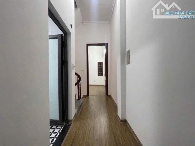 BÁN NHÀ MINH KHAI, 1 NHÀ RA Ô TÔ, 20M RA Ô TÔ TRÁNH, DT 45M2, GIÁ 11.8 TỶ - 2