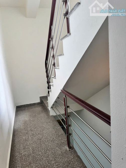 Hàng cực hiếm chỉ 2,1 tỷ nhà 3 tầng 40m2 khu Hồ Đá Sở Dầu, Hồng Bàng - 2