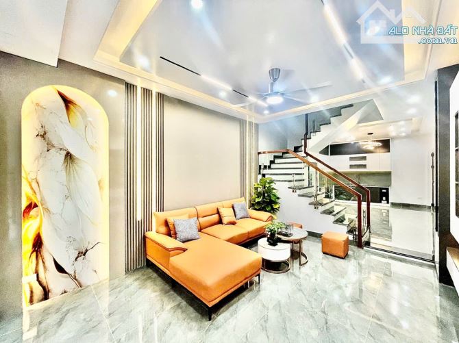 Nhà 4 tầng lô góc mặt ngõ thông Nguyễn Công Hoà kd buôn bán tốt - 2