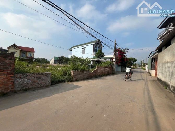 Bán đất Thạch Hòa Thạch Thất, gần chợ Hòa Lạc – 100m2, giá chỉ 3 tỷ – Sổ sẵn, vị trí đắc đ - 2