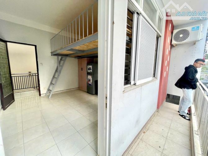 Phòng Có Gác 40m2 Không Giới Hạn Người Ở Ngay Khu Bàu Cát Tân Bình - 2