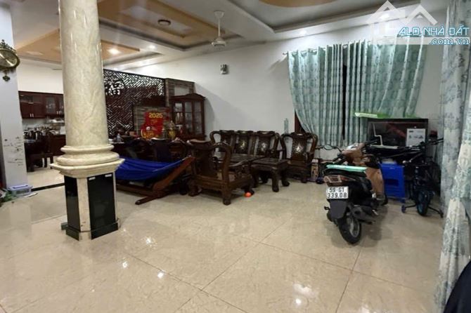 Bán nhà, Nguyễn Thị Kiêu, Quận 12, 128 m² (8m x 16m), diện tích đẹp - Giá 9.5 tỷ TL - 2