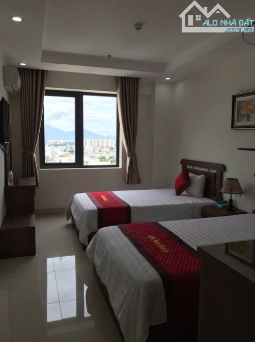 BÁN NHANH TOÀ KHÁCH SẠN 12 TẦNG - ĐƯỜNG LỚN 15,5M - VIEW BIỂN SƠN  TRÀ - TRUNG TÂM DU LỊCH - 2