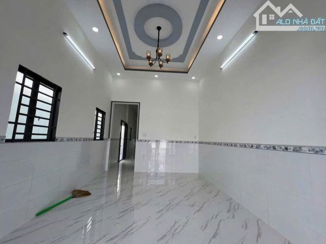 🏡NHÀ CẤP 4  GIÁ CHỈ 720 TRIỆU - KHU DÂN CƯ HIỆN HỮA THOÁNG MÁT - 2
