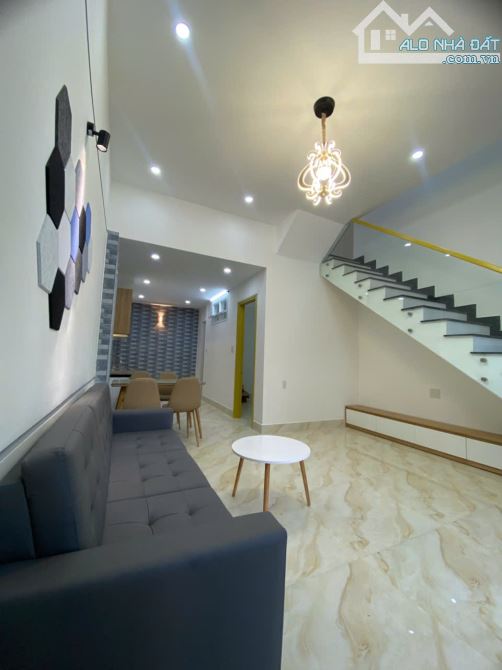 💎BÁN NHÀ KIỆT NGUYỄN KHOA CHIÊM - GẦN TRƯỜNG ĐẠI HỌC NGOẠI NGỮ HUẾ -  2 tỷ490 - 2