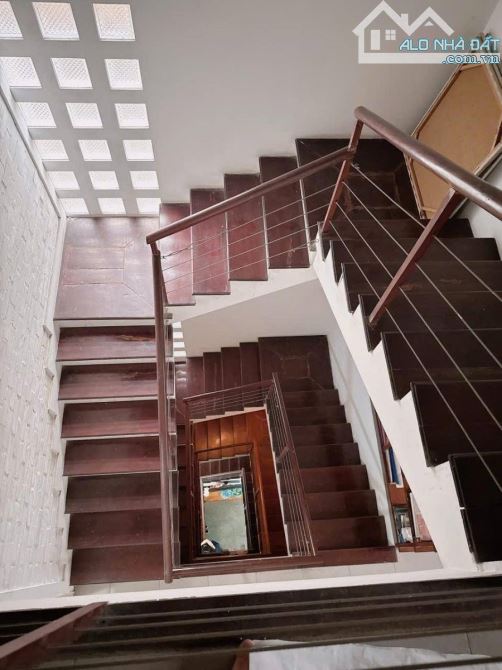 HOÀNG QUỐC VIỆT 54M2, 5 TẦNG, MT 4M, PHÂN LÔ, Ô TÔ CHẠY VÒNG QUANH, 22 TỶ - 2