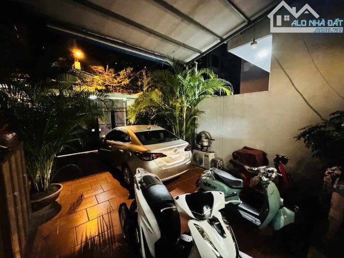 Nhà đẹp Bồ Đề, Long Biên 122m2, 4 tầng đẹp Gara ô tô mặt tiền 4.8m sân rộng chỉ 21.2 tỷ - 2
