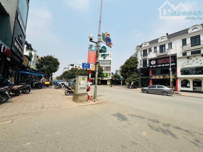 Ngô Xuân Quảng/Nhà C4 105m 4m tiền 19 tỷ/ Ô tô tránh, Kinh doanh đỉnh, Dòng tiền 15tr/th - 2