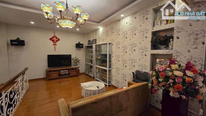🏙 BÁN NHÀ PHỐ 5 TẦNG – MẶT TIỀN TRẦN BÌNH TRỌNG – KHU BÀN CỜ – SẴN DÒNG TIỀN - 2
