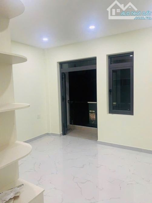 NHÀ ĐẸP 5 TẦNG VIEW LANDMARK 81 - MẶT TIỀN ĐƯỜNG - KHU VIP AN KHÁNH TRẦN NÃO - 2