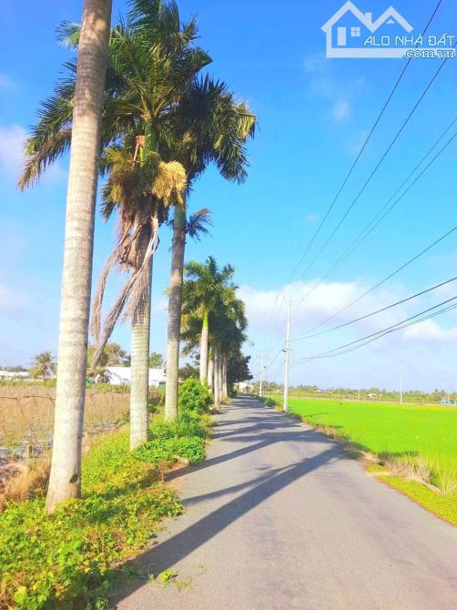 Siêu phẩm, 1640m2 đất chuyển thổ 2 mặt tiền cực đẹp, chỉ 900tr - 2