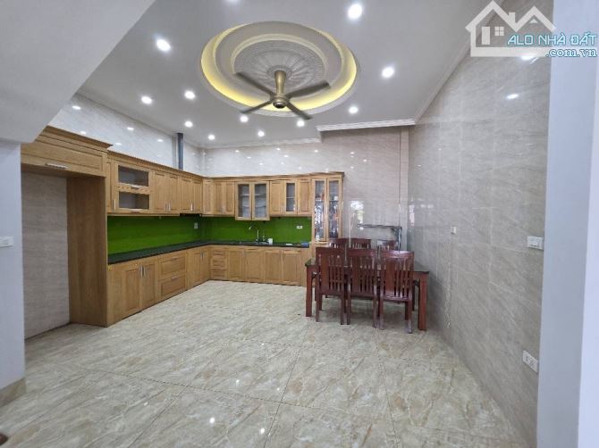 BÁN NHÀ PHỐ PHAN ĐÌNH GIÓT HÀ ĐÔNG_NHÀ DÂN XÂY ĐẸP FULL NỘI THẤT_OTO TRÁNH_45M_GIÁ:11,1Tỷ - 2