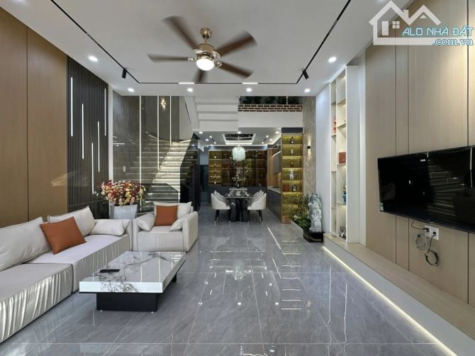 🏡 NHÀ 3 TẦNG 100M² – CÓ SÂN Ô TÔ – GẦN SÔNG HÒA XUÂN – FULL NỘI THẤT – 7.X TỶ - 2