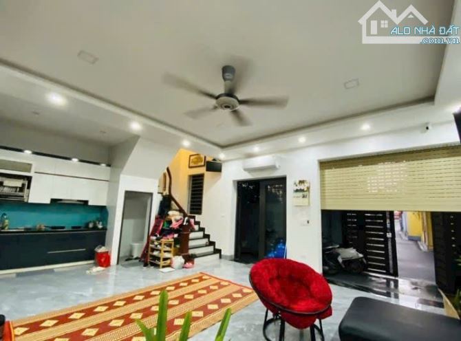 NGUYÊN KHÊ, ĐÔNG ANH,HÀ NỘI.  NHÀ 5 TẦNG, 5 PHÒNG NGỦ. THIẾT KẾ HIỆN ĐẠI, ĐẦY ĐỦ CÔNG NĂNG - 2