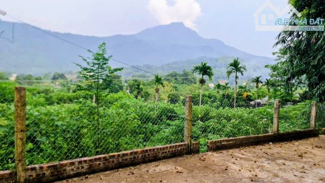 Bán 6890m2 đất Ao Vua, Tản Lĩnh, Ba Vì, mt lớn, gần TL, view đẹp, chỉ 26.6tỷ - 2