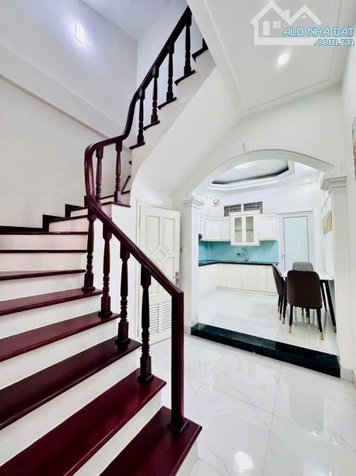 NHÀ ĐẸP VÕ CHÍ CÔNG, DÒNG TIỀN ỔN ĐỊNH 60M2 - NHỈNH 9 TỶ, SỔ ĐẸP, KO QH, THƯƠNG LƯỢNG TT - 2