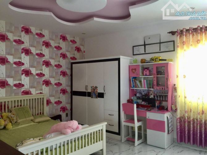 CẦN BÁN NHÀ 1 TRỆT 2 LẦU MẶT TIỀN ĐƯỜNG HÙNG VƯƠNG 85M2 (5x19) - GIÁ: 10Tỷ700Triệu - 2