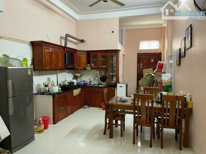 Bán đẹp long lanh làn 2 Nguyễn Đăng Đạo - Đại Phúc - TP Bắc Ninh ✅Diện tích : 72m2 ✅Mặt ti - 2