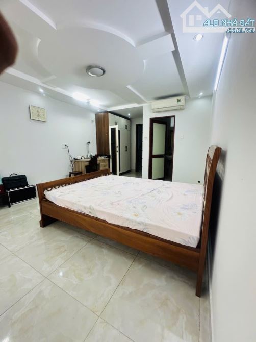 Phú Nhuận - Hẻm xe tải - Khu VIP Phan Đăng Lưu - 40m2 (4x10) 4 tầng - sổ vuông- Chỉ 13.5 - 2