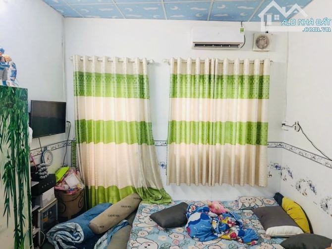 🏡Bán nhà Nhật Tảo - 22m2 - 3 Tầng , 2pn - Hẻm 3m , An Ninh - SHR , Nhà mới - Chỉ 4.490 Tỷ - 2