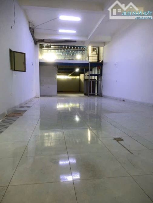 nhà 196,8m2 trệt 3lầu 16ty TL MT đường Lê Hồng Phong, p.Tân Đông Hiệp, Tp.Dĩ An - 2