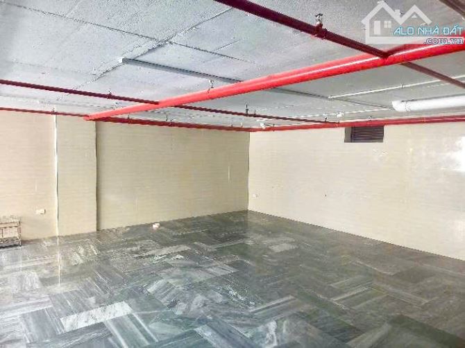 Bán TÒA BUILDING TÂY HỒ,siêu phẩm 220m 8 tầng tháng máy,hầm gara pccc đầy đủ. giá 110 tỷ