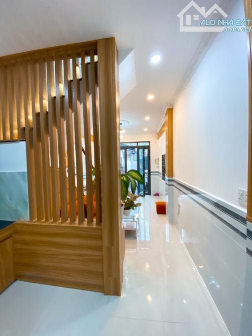 Nhà 2 Tầng SHR Hoàn Công Đủ – Gần Chợ Phạm Thế Hiển P5 Q8 – Giá Chỉ 4,45 Tỷ - 2