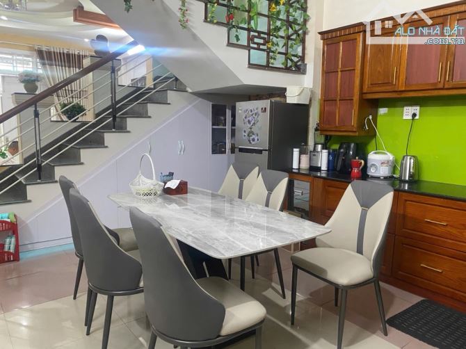 NHÀ MẶT TIỀN HOÀNG ĐẠO THUÝ – 109M² – 3 TẦNG 3 MÊ – FULL NỘI THẤT – GIÁ 7.8 TỶ - 2