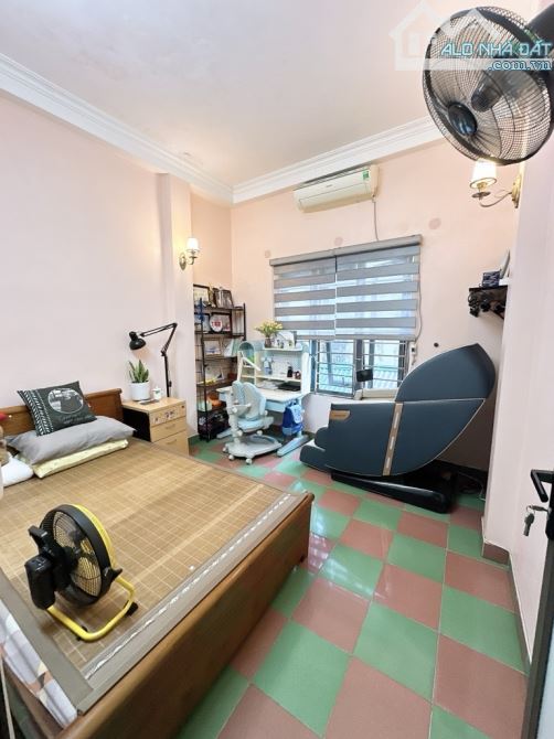 H.Ó.T 🔥  VĨNH HƯNG – 4 TẦNG CHẮC CHẮN – CÁCH Ô TÔ 20M – GIÁ CHỈ 6.55 TỶ – CHỦ CẦN BÁ - 2