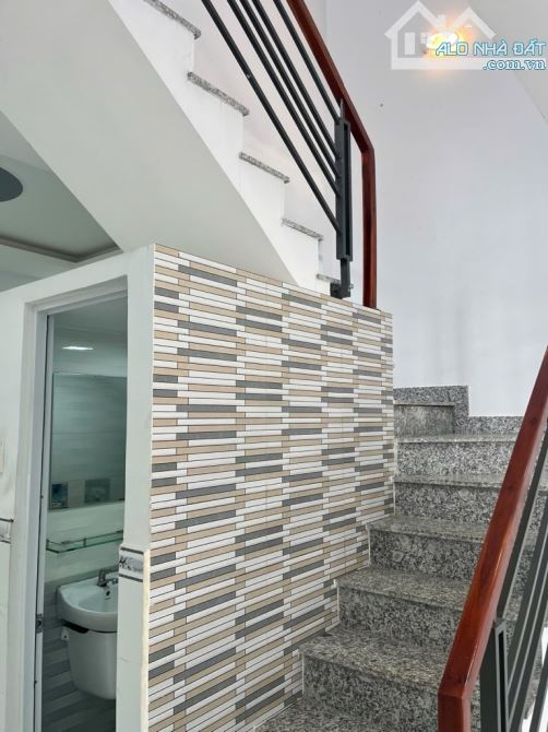 Nhà 2 tầng đường Lê Văn Thọ Phường Thông Tây Hội 32m2 giá 4 tỷ TL SHR Quận Gò Vấp - 2