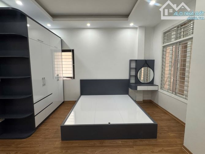 Bán nhà Cầu Diễn - Bắc Từ Liêm, dt 40m2 x 5 tầng với giá 6,6 tỷ - 2