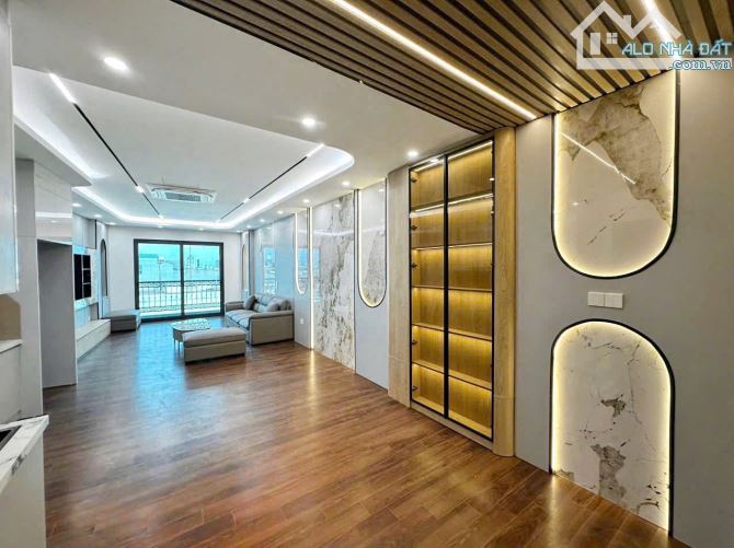 Anh Quang Cần Tiền Bán Gấp Nhà Cổ Linh 58m2 7T Thang Máy, Gara 2 Ô Tô, Nhỉnh 16 Tỷ - 2