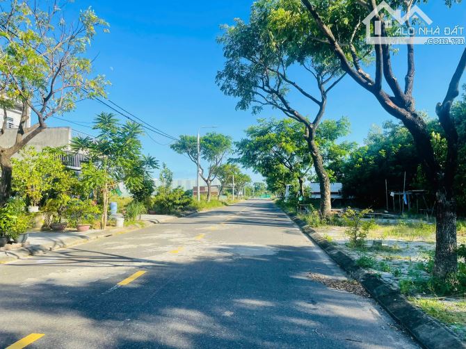 🔥 Bán Gấp Lô Đôi 250m² Mặt Tiền Võ Duy Dương – View Hồ Bàu Tràm, Giá Cực Tốt! - 2