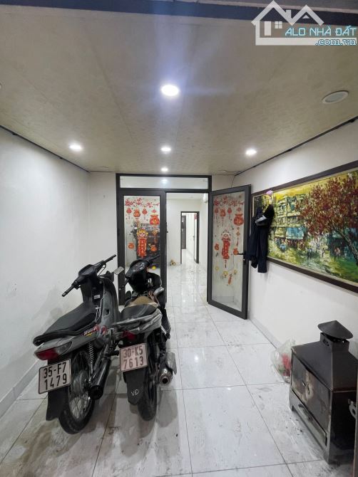 Bán nhà cấp 4 Nguyễn Văn Linh, Long Biên 55m2 giá chỉ 2,8 tỷ - 2