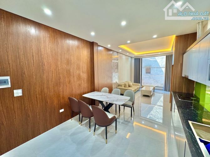 LÔ GÓC 6 TẦNG NGỌC THỤY– THANG MÁY – FULL NỘI THẤT – 11 TỶ THƯƠNG LUONG - 2