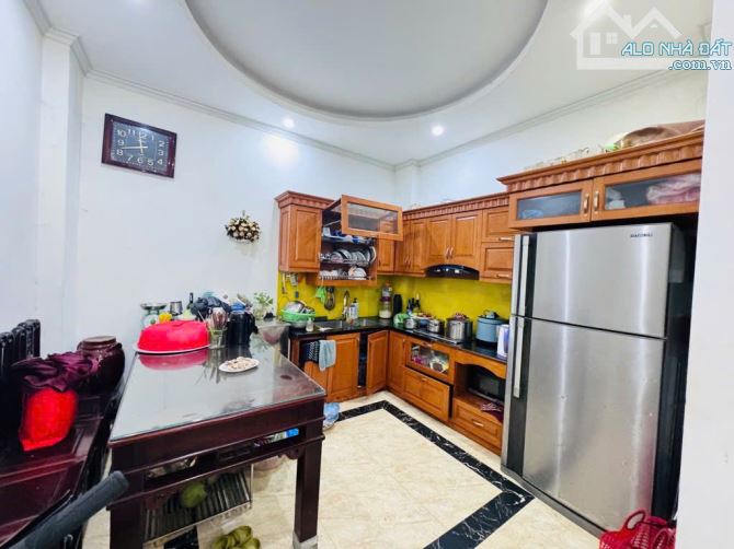 Bán nhà Thanh Am, Việt Hưng,TĐC, đường to, vỉa hè, ô tô tránh, kinh doanh, nhỉnh 13 tỷ - 2