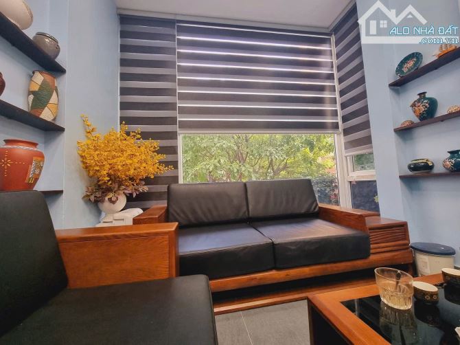 Bán nhà Trung Kính, Cầu Giấy, 90m2, vỉa hè, phân lô, ô tô tránh, dòng tiền sẵn 30 tỷ - 2