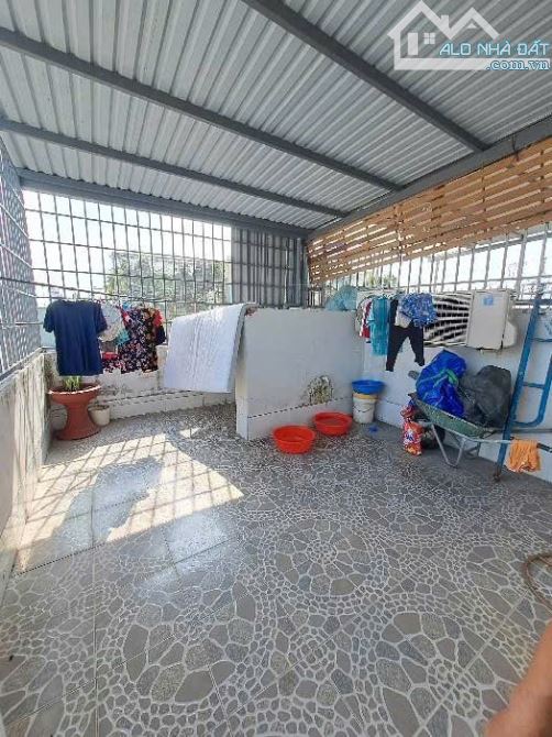 NHÀ 5 Tầng MẶT TIỀN đường An Phú Đông 09, P. APĐ , Quận 12 DT 56m2 (4mx14m) đường 12m - 2