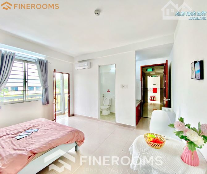 CĂN HỘ CÓ BAN CÔNG FULL NỘI THẤT NGAY TRUNG TÂM TÂN BÌNH - 2