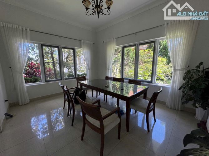 VILLA SÂN VƯỜN 1.200M2 - SỔ FULL XD - VIEW HỒ XUÂN HƯƠNG -MẶT TIỀN 30MET SƯƠNG NGUYỆT ÁNH - 2