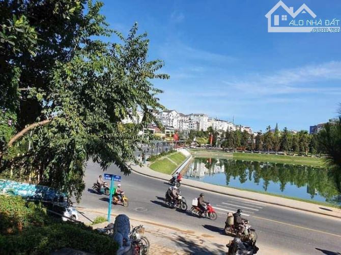 BÁN KHÁCH SẠN 24 PHÒNG - VỊ TRÍ ĐẸP NGAY HỒ XUÂN HƯƠNG - VIEW TRỰC DIỆN KHÔNG CHE CHẮN - 2