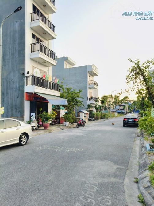 Duy nhất 1 lô khu phân lô Đống Chuối, Hùng Vương 93,6m2-Giá 3,8x tỷ - 2