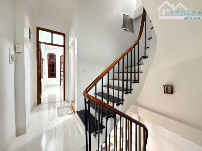 BÁN NHÀ MẶT NGÕ 85 XUÂN THỦY, CẦU GIẤY, HÀ NỘI. DIỆN TÍCH 42M2. GIÁ 13.2 TỶ !!! - 2