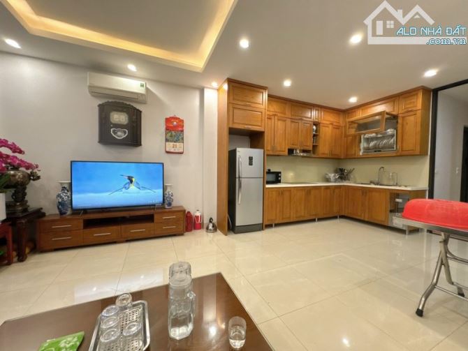 Bán nhà kinh doanh mặt chợ Dọc Bún - La Khê - Hà Đông 90m 4T mặt tiền 5m dòng tiền 31 tỷ - 2