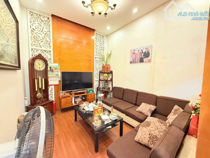 15 TỶ NHÀ ĐẸP 5 TẦNG 40M2 - NGÕ OTO - KHU DAN TRÍ CAO - NGAY GẦN TRƯỜNG CHINH, NGÃ TƯ SỞ - 2