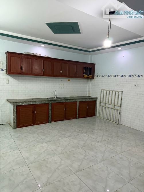 ĐƯỜNG XE TẢI 7M MỘT SẸC NGUYỄN THỊ THẢNH THỚI TAM THÔN HÓC MÔN - NHÀ VÀO Ở NGAY 85M2 - 2