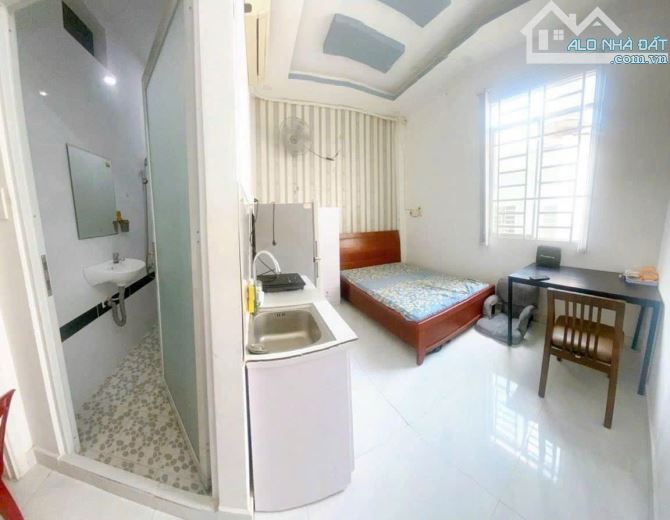 cho thuê phòng âu dương lân q8 có bancol lớn gần cầu chữ y gần đh công nghệ sài gòn gần q1 - 2