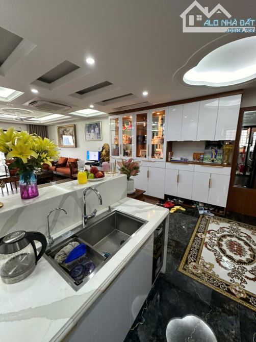 Chào bán căn hộ chelsea 116 trung kính 100m2, full nội thất, tầng đẹp, View bể bơi, yên tĩ - 2