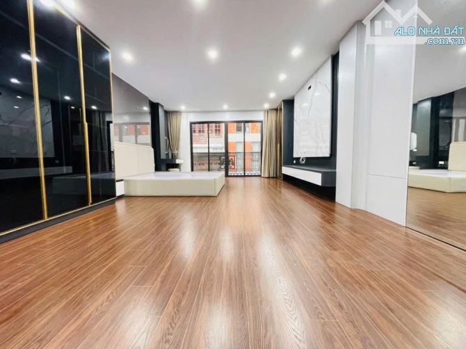 BÁN NHÀ LĨNH NAM – 55m², GIÁ 23.4TỶ – PHÂN LÔ VỈA HÈ – Ô TÔ TRÁNH – THANG MÁY - 2